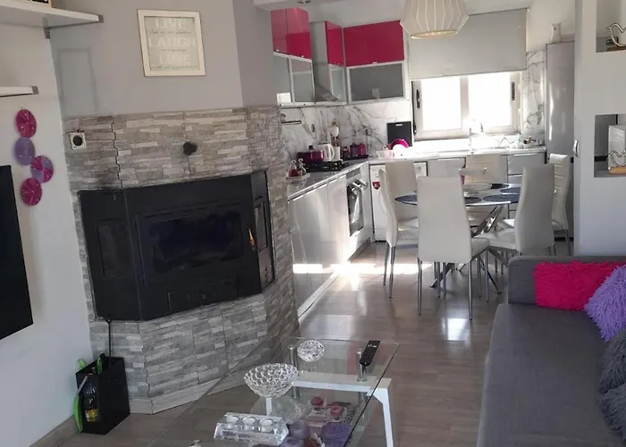 Isaias House Feriehus Archipoli