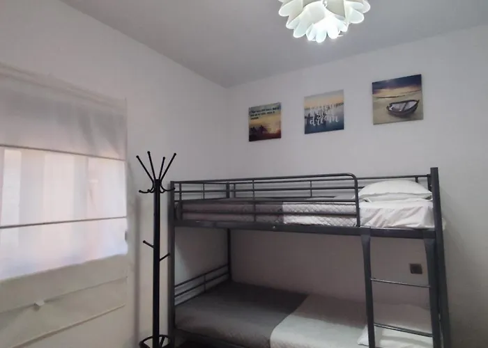 Сasa de vacaciones Isaias House *